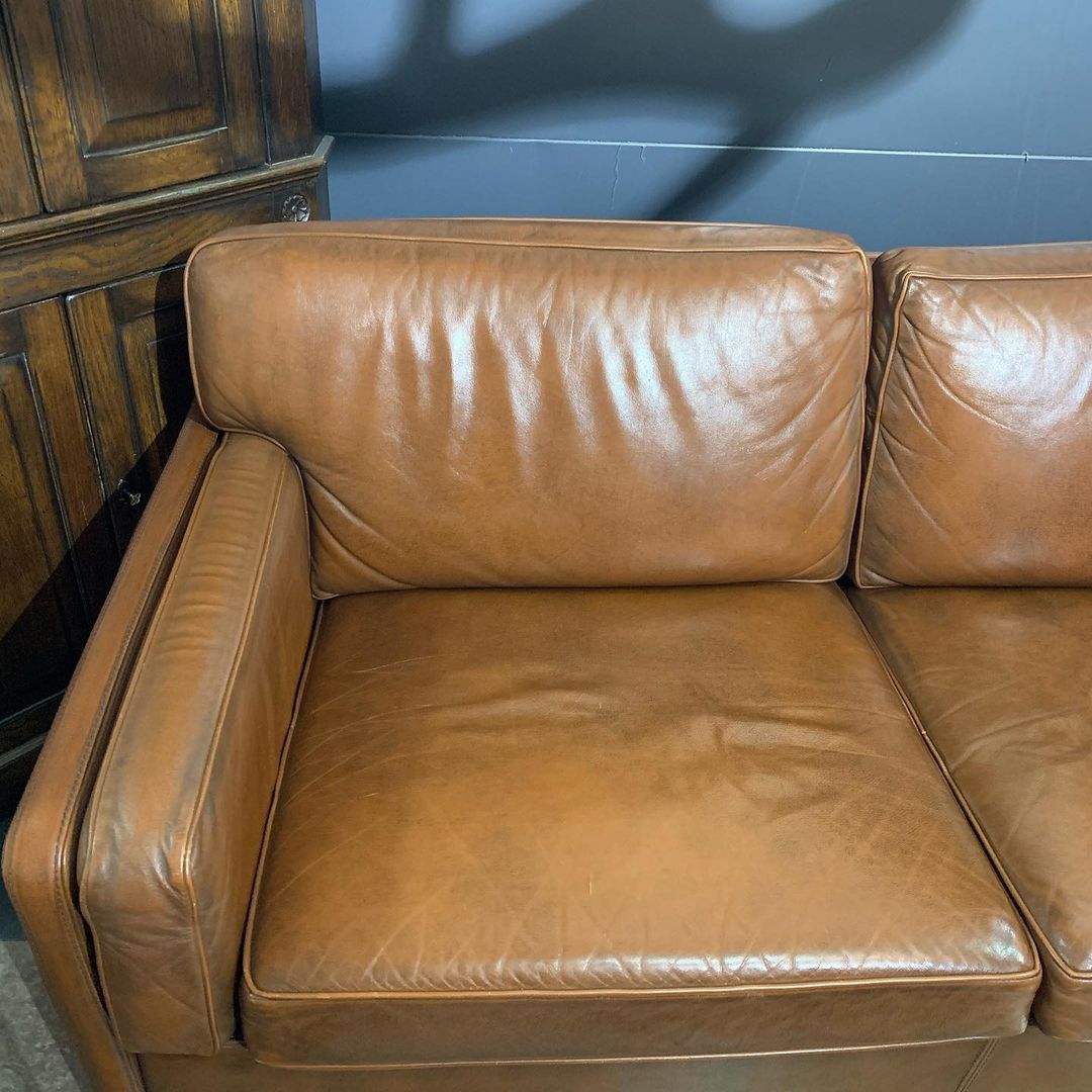 Кабинетный голландский диван в салоне "МАТИСС"